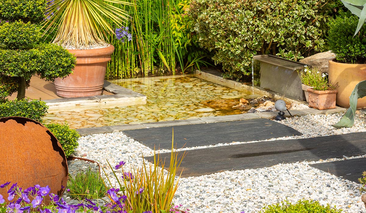 Allées de jardin écologiques : comment allier praticité et durabilité ?