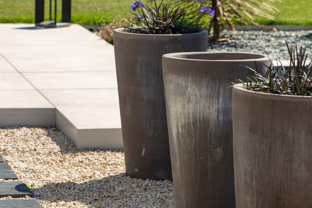 Vasques décoratives et éclairage de jardin — Mondevert, Ille-et-Vilaine — Désiles Paysage